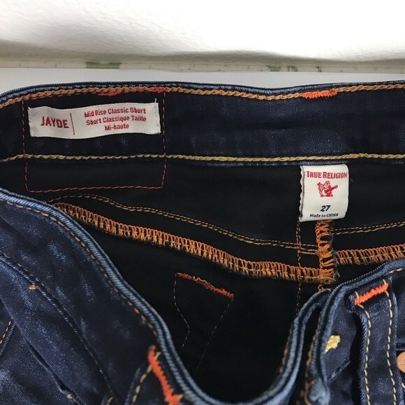 True Religion World Tour Mid Rise Classic Shorts- Orange Stitching- Size 27 - Picture 6 of 8